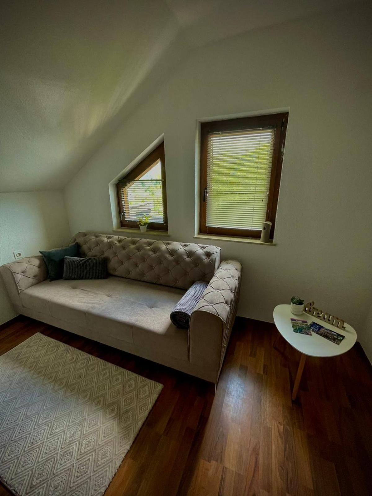 Apartment Una Dreams Lohovo Бихач Экстерьер фото